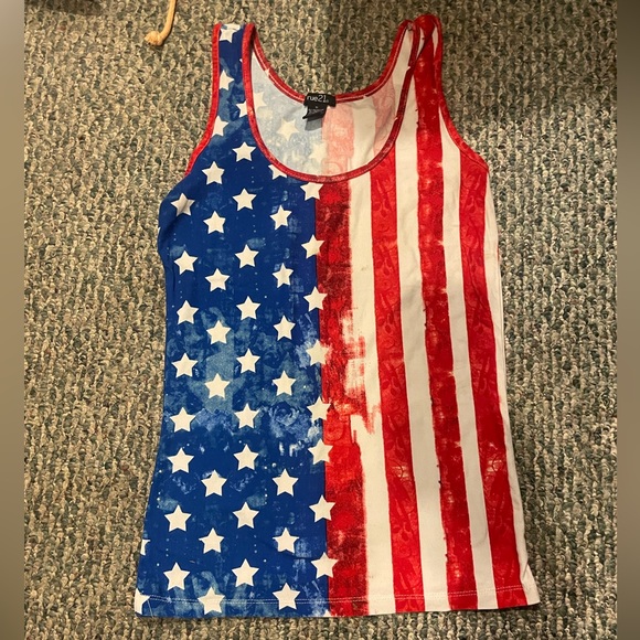 Ask for sizes and all are $5 plus shipping only Venmo ! - Picture 2 of 9